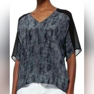 Eileen Fisher - 100% Silk Print Blouse with Black Contrasting Shoulder - Size XS